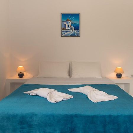 Evgenia Rooms And Apartments Folegandros Town Bagian luar foto
